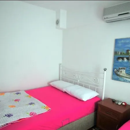 Habitación en casa particular Yasemin Bagevi Bozcaada